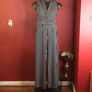NEW YORK & COMPANY JUMPSUIT SIZE S